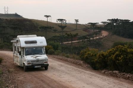 BIK-Theo auf Schotter